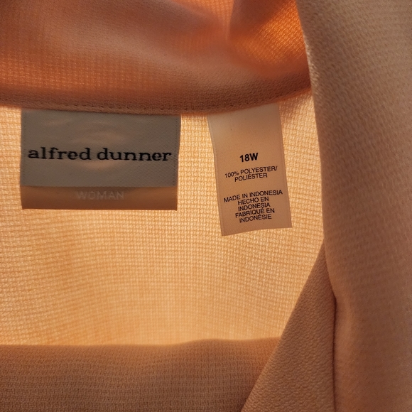 Alfred Dunner Peach Shirt Size 18W - Picture 9 of 10